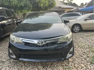 Toyota Camry LE 4dr Sedan (2.5L 4cyl 6A) 2012 Gray