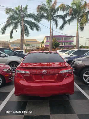 Toyota Camry SE 4dr Sedan (2.5L 4cyl 6A) 2013 Red