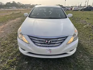 Hyundai Sonata 2013 White