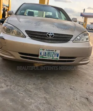 Toyota Camry 2003 Gold
