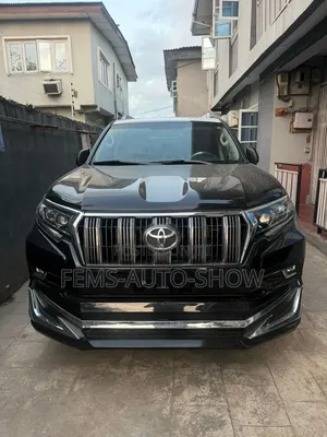 Toyota Land Cruiser Prado 2023 Black
