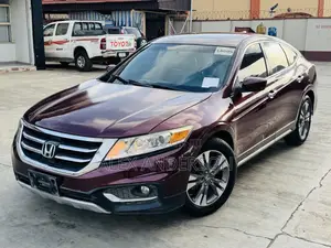 Honda Accord Crosstour EX-L w/Navigation 2015 Burgundy