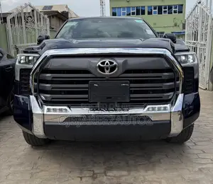 Toyota Tundra Limited 2022 Blue