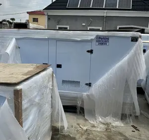 Perkins Soundproof Diesel Generator 250kva  Copper