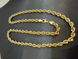 Pure Italy 750 Tested 18karat Twist Design