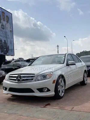 Mercedes-Benz C300 Luxury 4Matic Sedan AWD (3.0L 6cyl 7A) 2010 White
