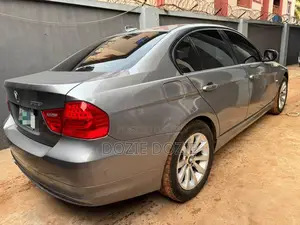 BMW 328i 2010 Gray