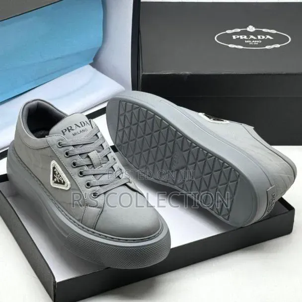 High Quality Unisex Prada