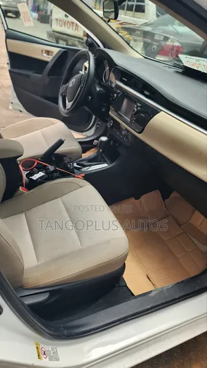 Toyota Corolla 2016 White