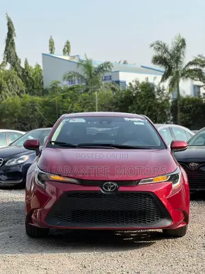 Toyota Corolla 2022 Red