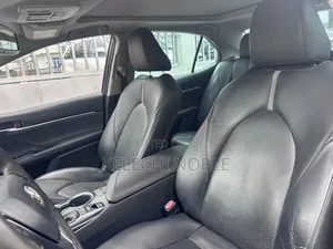 Toyota Camry XSE FWD (2.5L 4cyl 8AM) 2018 Burgundy