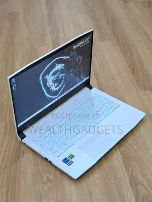 Laptop MSI MSI Sword 15 16GB Intel Core i7 SSD 1T