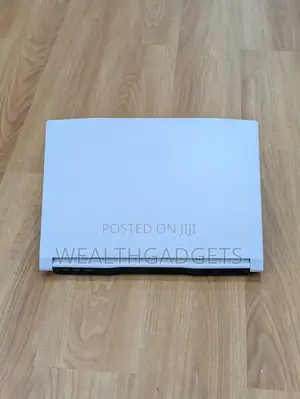 Laptop MSI MSI Sword 15 16GB Intel Core i7 SSD 1T