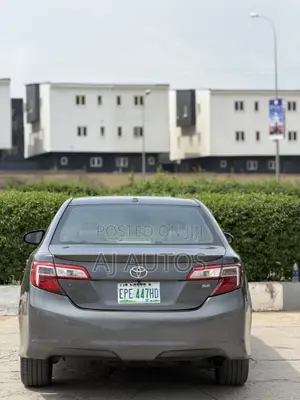 Toyota Camry 2014 Gray