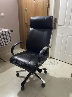 Executive Office Swivel Chair