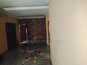 2bdrm Block of Flats in Allen Avenue Estate for rent