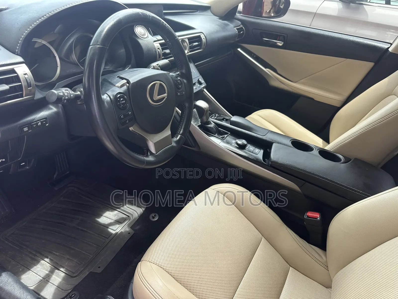 Lexus IS 2014 Red