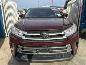 Toyota Highlander Limited 4x4 V6 (3.5L 6cyl 8A) 2017 Burgundy