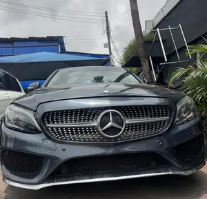 Mercedes-Benz C300 2015 Gray