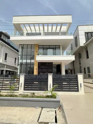 5bdrm Duplex in Ikota, VGC / Ajah for sale