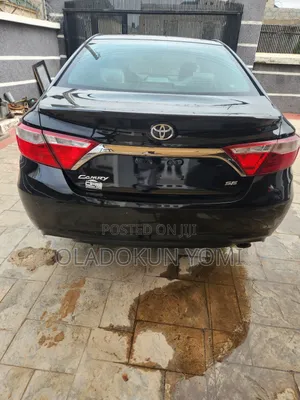 Toyota Camry SE 4dr Sedan (2.5L 4cyl 6A) 2017 Black