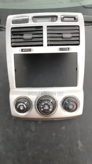 Cassette Casing and Ac Control for Kia Sportage 2006