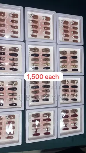 Stick on Nails Pack of 12