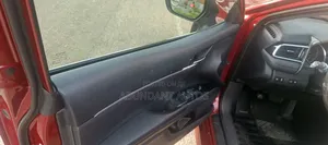 Toyota Camry LE FWD (2.5L 4cyl 8AM) 2018 Burgundy