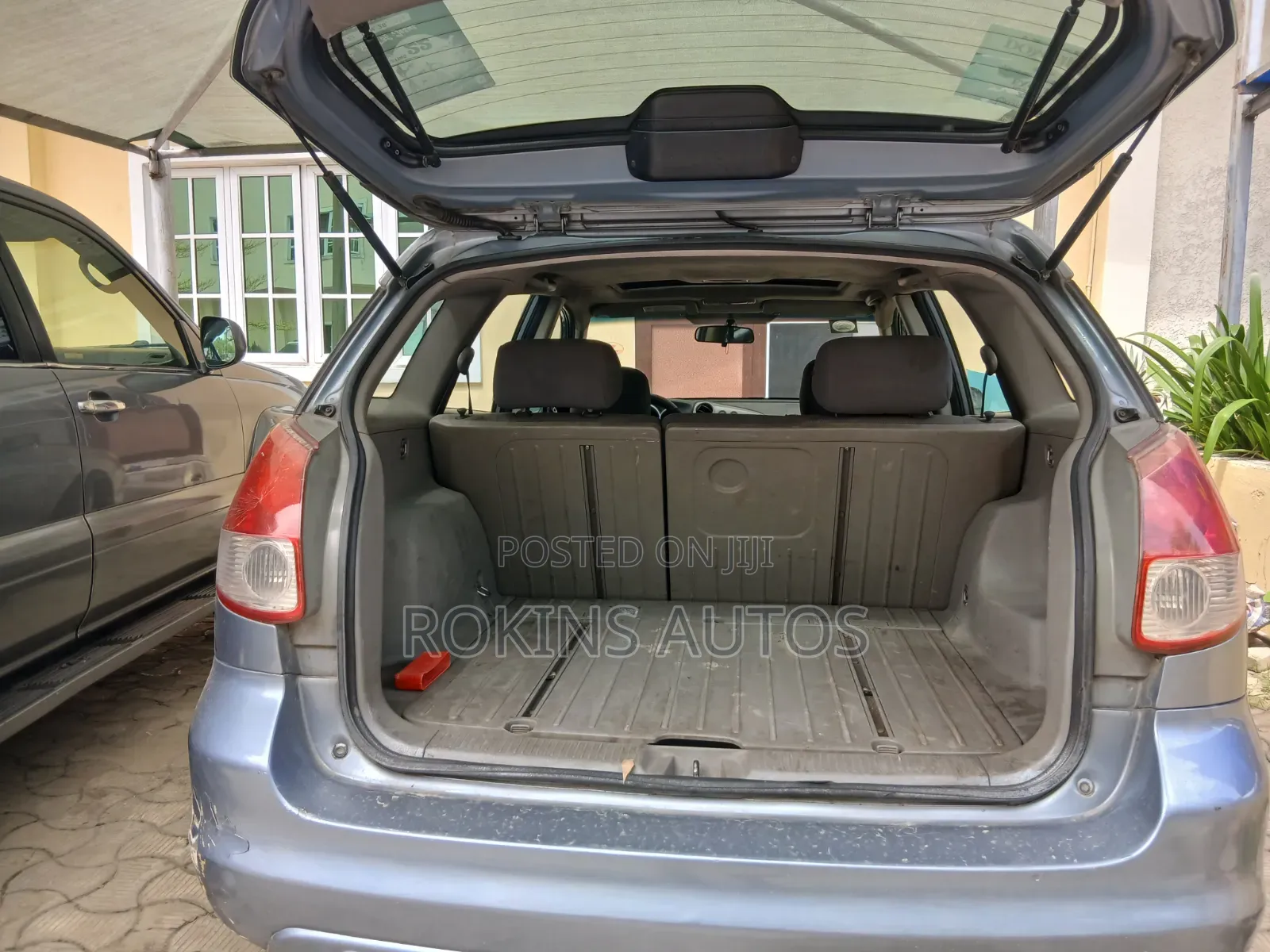 Toyota Matrix 2005 Blue