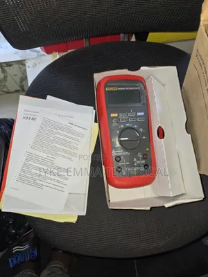 Fluke 28 Ii Ex Intrinsically Safe True-RMS Digital Multimeter