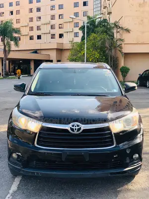 Toyota Highlander XLE V6 4x2 (3.5L 6cyl 6A) 2016 Black