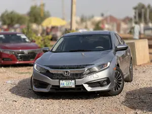 Honda Civic 2017 Silver