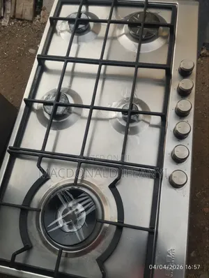 Elba Inbuilt Five Burner Gas Cooker