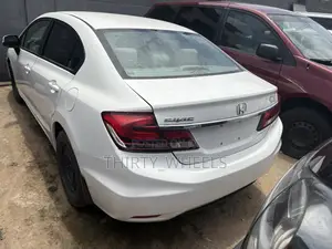 Honda Civic 2013 White