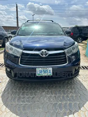 Toyota Highlander XLE V6 4x2 (3.5L 6cyl 6A) 2016 Blue