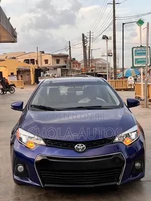 Toyota Corolla S 4dr Sedan (1.8L 4cyl CVT) 2015 Blue