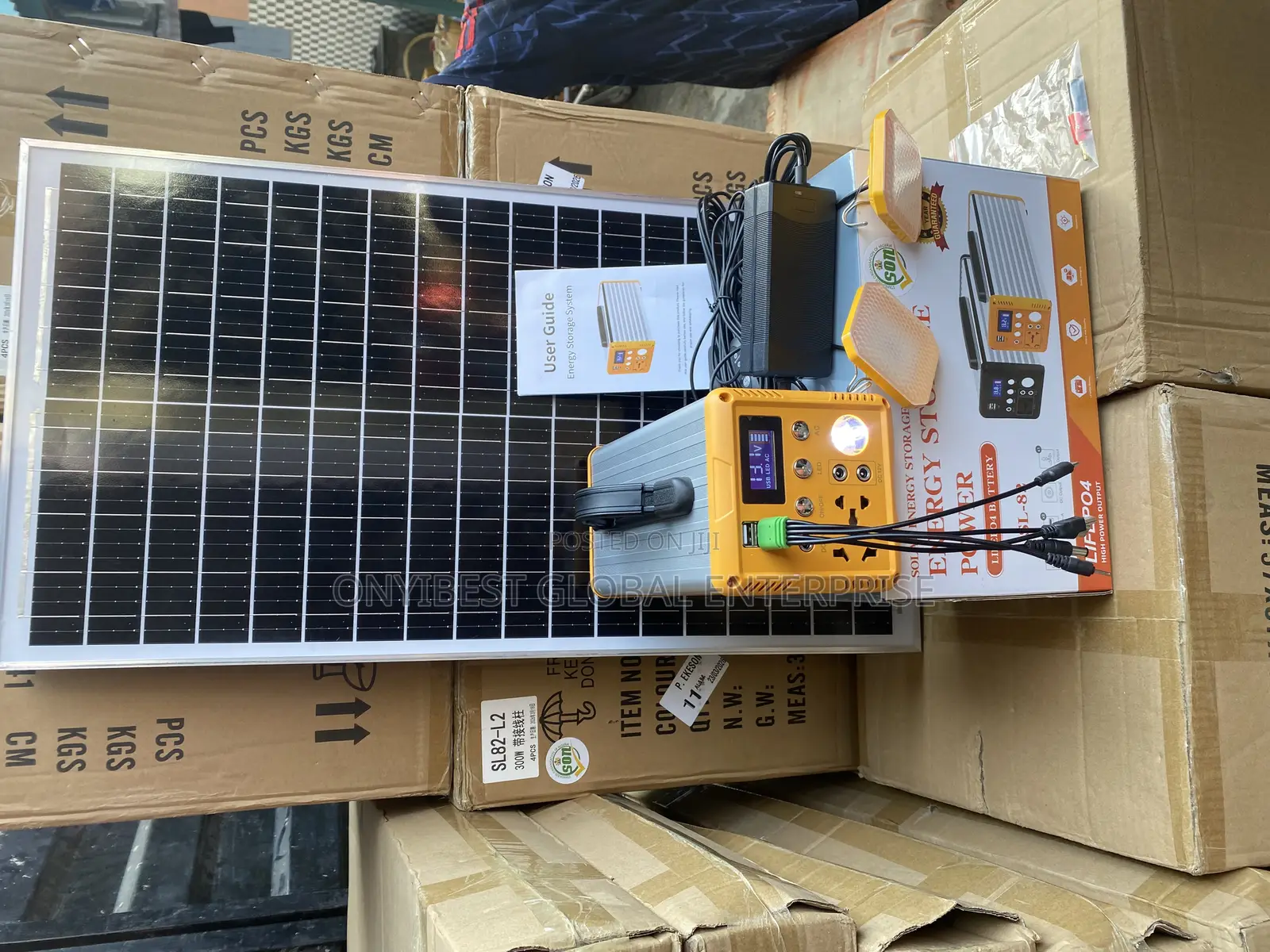 300watts Solar Generator With 50watts Panel,2bulbs and Adapter