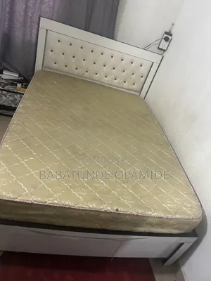 4/6 Bedframe With Mattress and Bedside Wardrobe