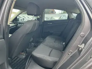 Honda Civic LX 4dr Hatchback (1.5L 4cyl) 2017 Gray
