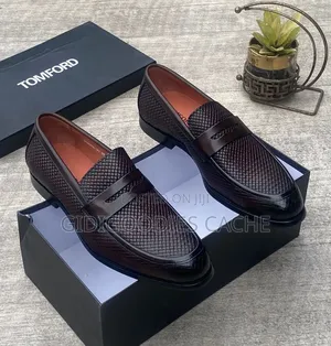 Tomford Textured Penny Loafers S
