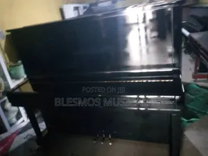 Yamaha Upright Piano