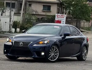 Lexus IS 2015 Blue