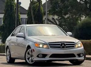 Mercedes-Benz C300 2008 Silver
