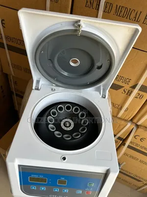 Digital Centrifuge 12 Bucket