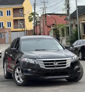 Honda Crosstour 2010 Black