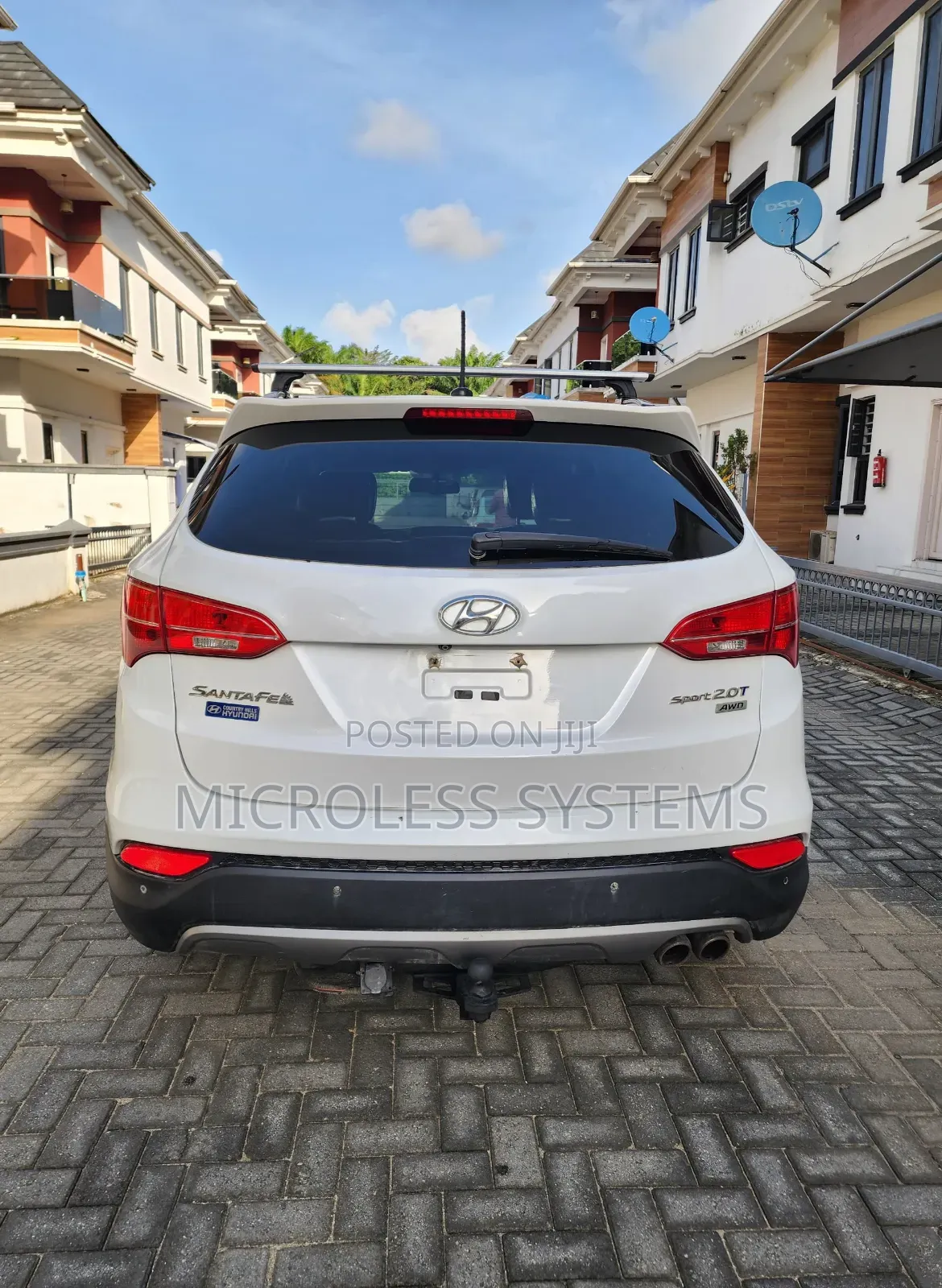 Hyundai Santa Fe 2016 White