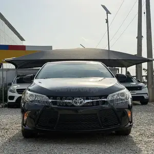 Toyota Camry SE 4dr Sedan (2.5L 4cyl 6A) 2016 Black