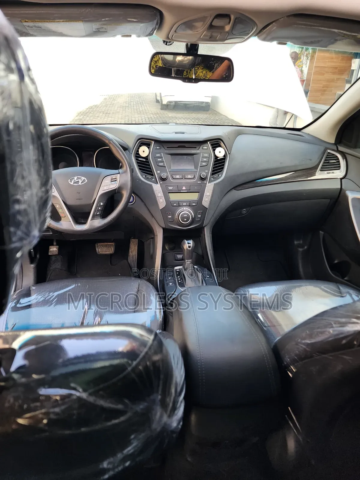 Hyundai Santa Fe 2016 White