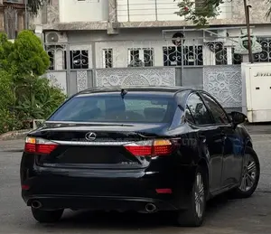 Lexus ES 2015 Black