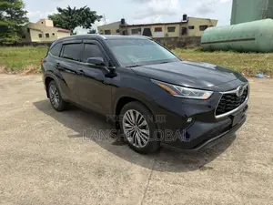 Toyota Highlander Limited AWD 2020 Black